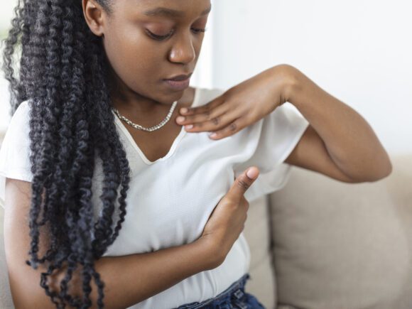 A Complete Guide to Performing a Full Breast Examination at Home