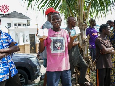 Menstrual health education session in a Nigerian market by Blossomflow Foundation.